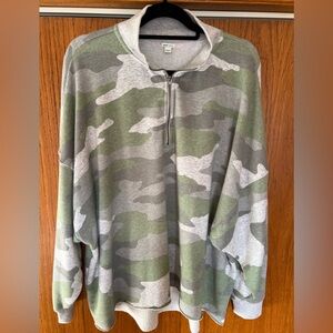 Aerie Sunday Soft Quarter Zip Camo Pullover XXL